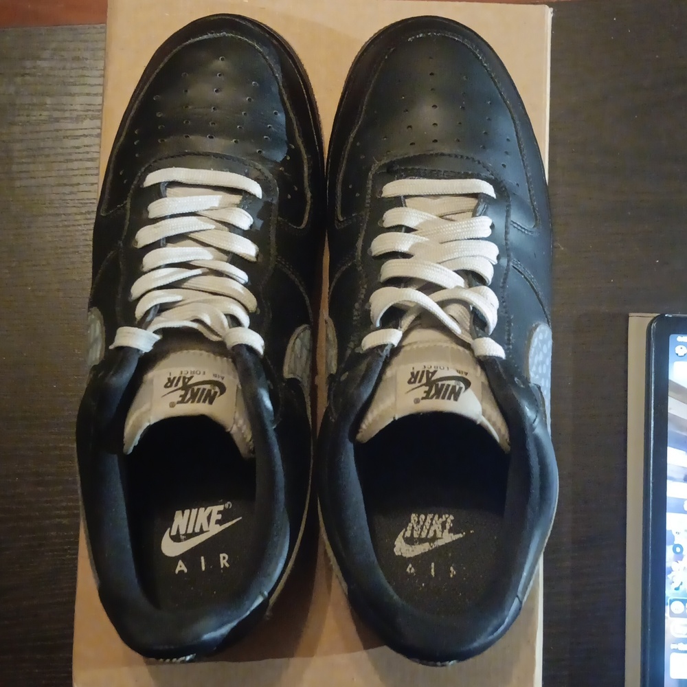Nike Air Force 1 Low '07 LV8 Rare "Black Croc" (2018) M10.5/W12 EUC - Picture 6 of 10
